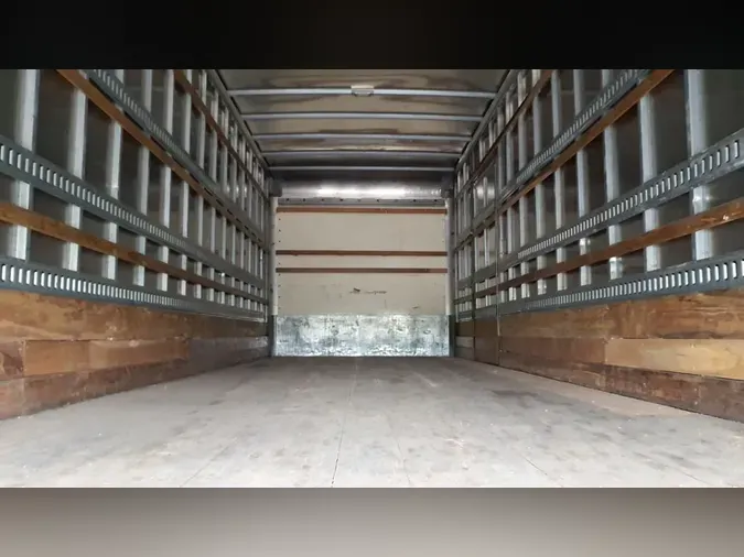 2020 FREIGHTLINER/MERCEDES M2 106