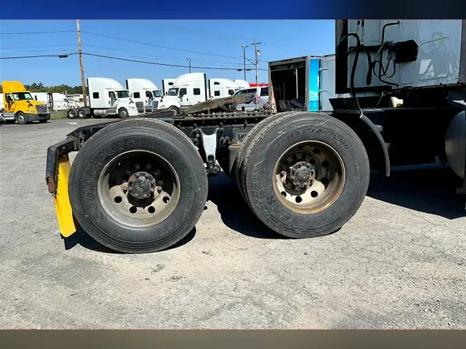 2022 INT LT625 6x4
