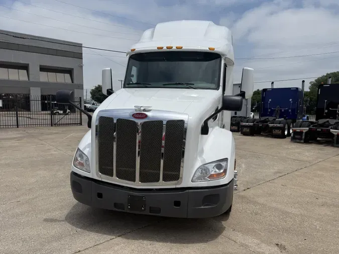 2021 Peterbilt 579