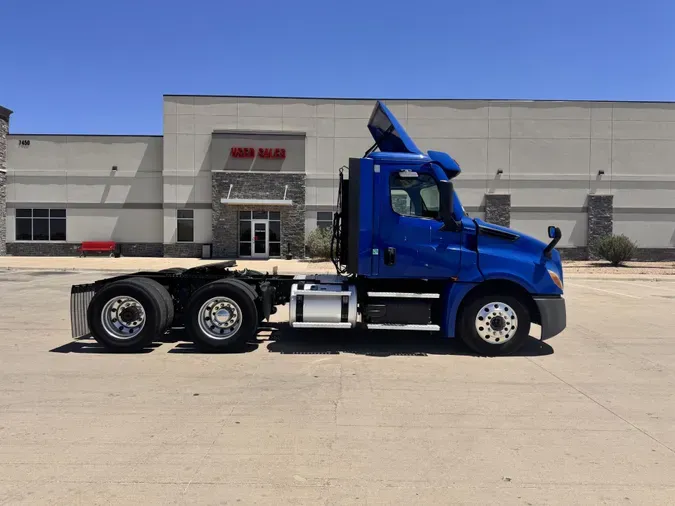 2020 Freightliner Cascadia49479d718105be5127b0e51aaafedf14