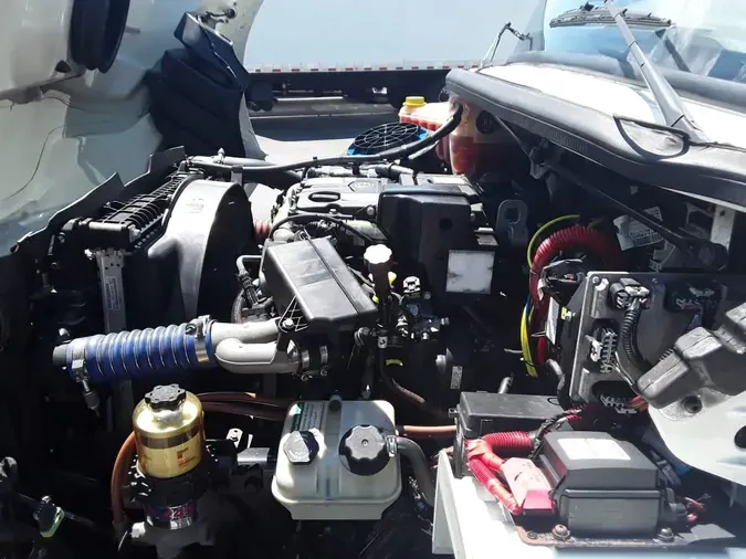 2019 FREIGHTLINER M2 106