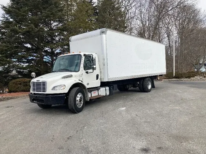 2018 Freightliner M2