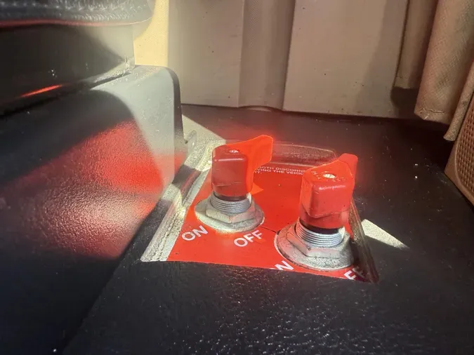 2022 Kenworth T680494e8dd3f77984bcdb339c70fb79807b