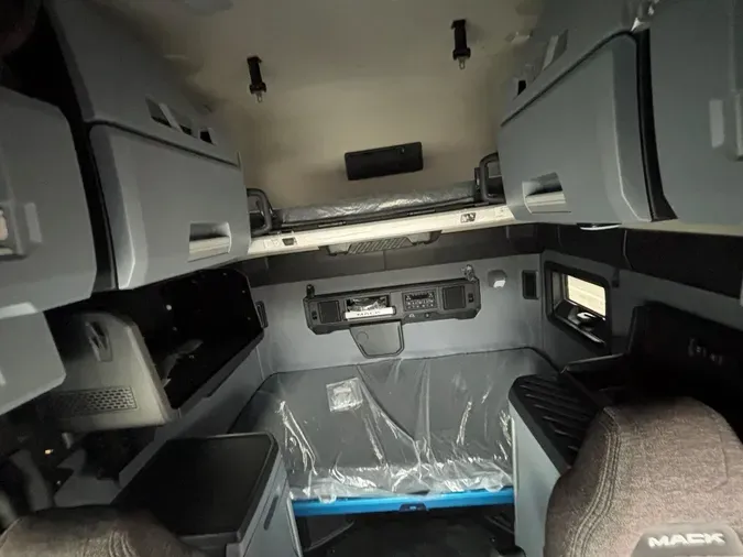 2026 MACK PIONEER494f18e00f0af7930a790e6b4c81bfa2