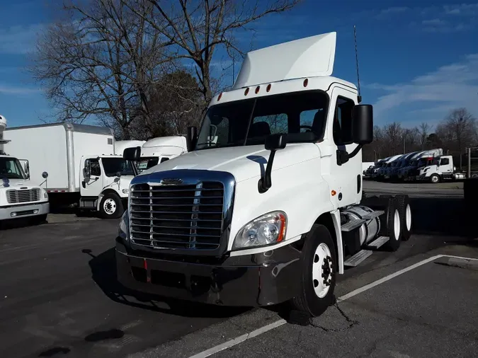 2018 FREIGHTLINER/MERCEDES CASCADIA 125495ac5531bf458d6080da3ccd3a7c151