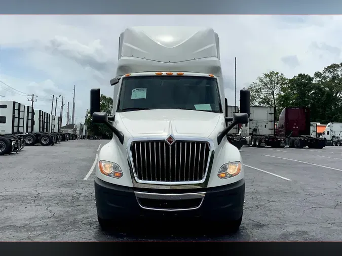 2021 INT LT625 6x4