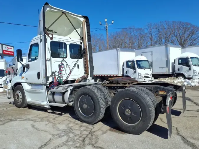 2019 FREIGHTLINER/MERCEDES CASCADIA 1254966eff5c8f4c07c04b532ce36a271c3