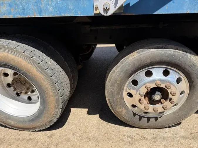 2002 MACK GRANITE CV513496a1aeb7188fc9a5818b51bd68e4bff
