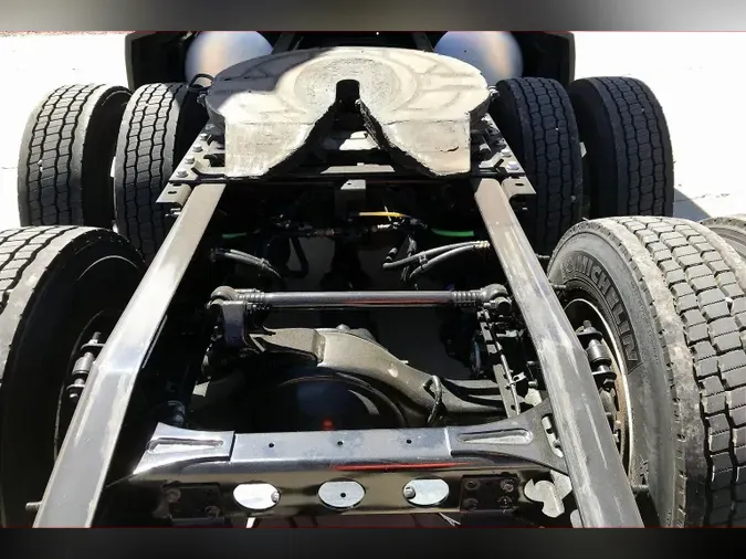 2023 INT LT625 6X4496ad325ed08e46f42de9d3e795fe93b