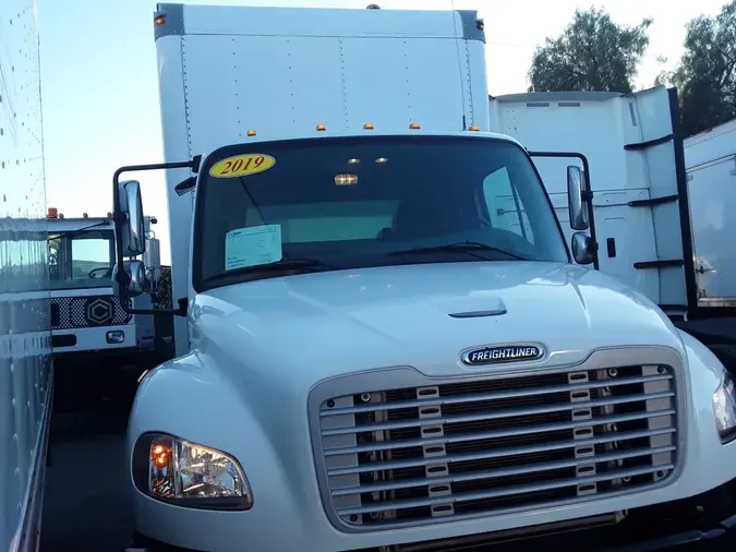 2019 FREIGHTLINER/MERCEDES M2 106