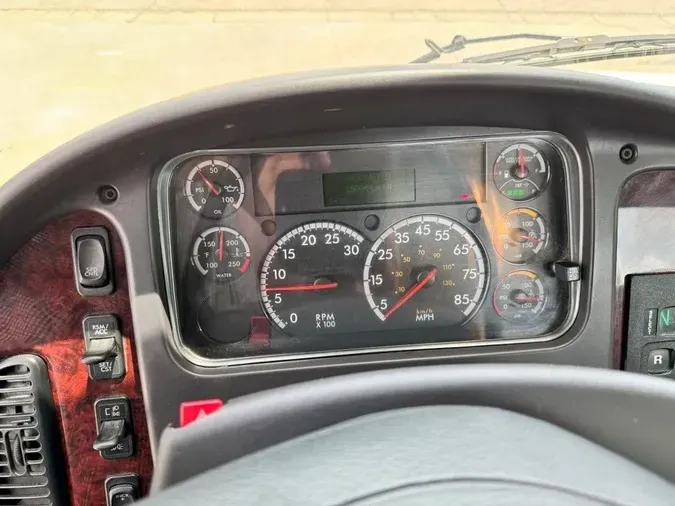 2020 Freightliner Business Class M2 106