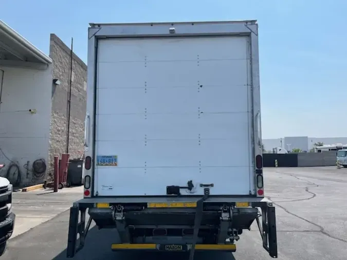 2018 NAVISTAR INTERNATIONAL 4300LP (4X2)