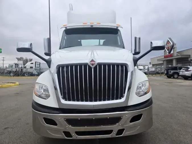 2020 International LT625