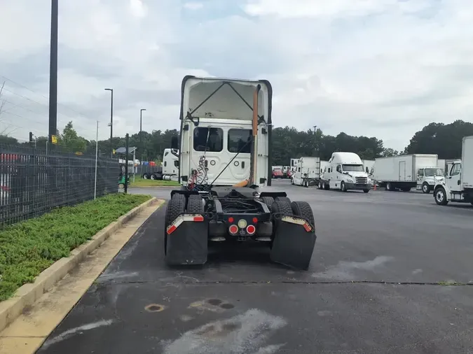 2019 FREIGHTLINER/MERCEDES NEW CASCADIA 116