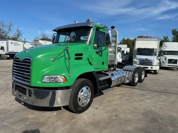 2017 MACK CXU613497448b37cfe09966a3deb88d40a6d1c