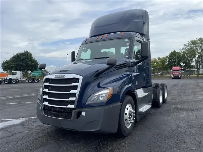 2018 FREIGHTLINER CA126497b60bf0ff7dac486c3b889ae227fe0