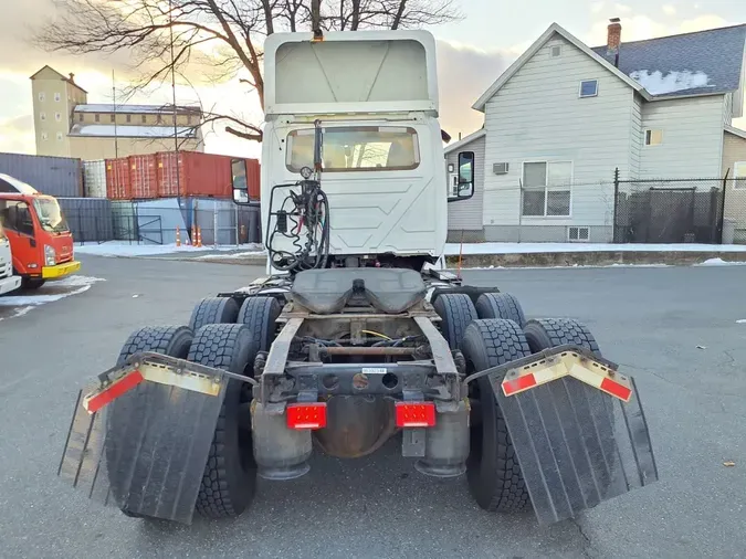 2019 NAVISTAR INTERNATIONAL LT625 DAYCAB T/A497d0a8b552980cd38b3a282f273b156