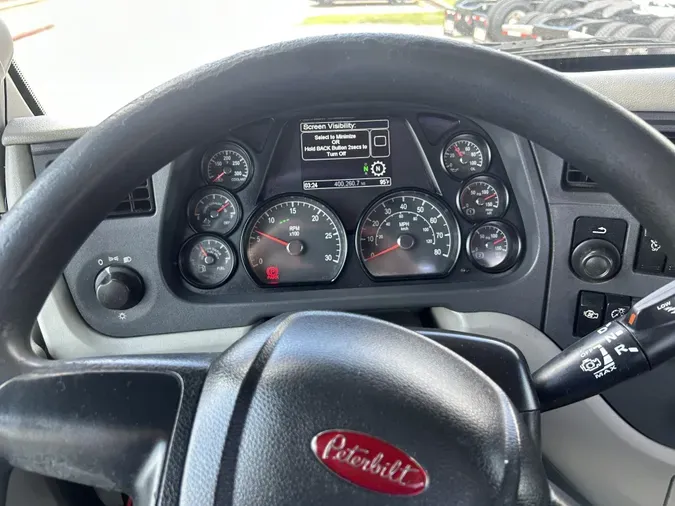 2020 Peterbilt 579