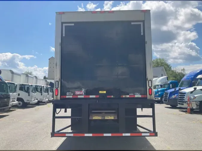 2017 FREIGHTLINER M2 106