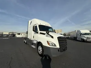 2021 FREIGHTLINER CA126