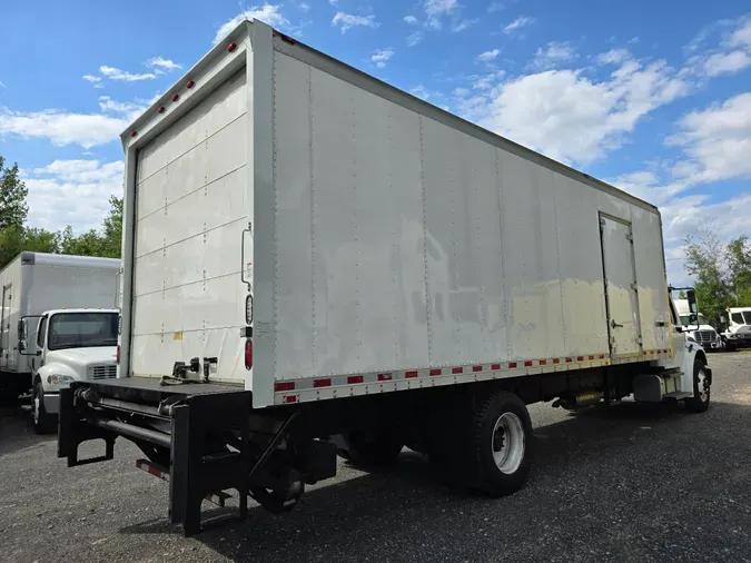 2016 FREIGHTLINER/MERCEDES M2 106