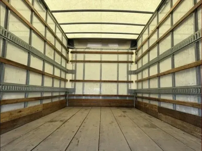 2021 Isuzu NPR-HD4989b1d26698b11794341c47e48036fd