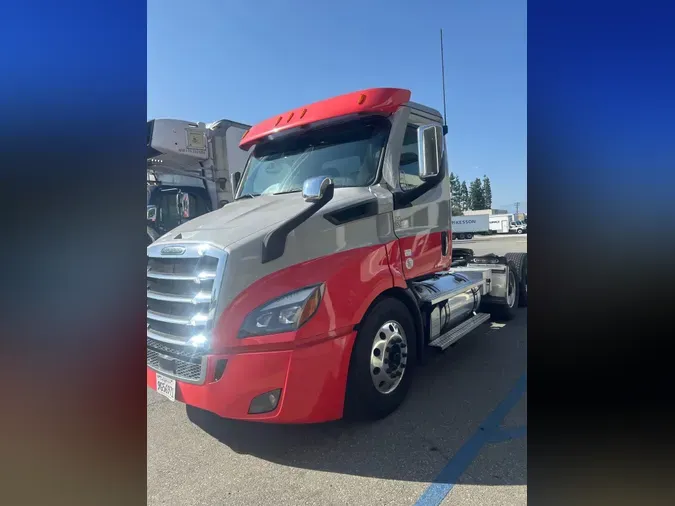 2022 FREIGHTLINER/MERCEDES NEW CASCADIA 1164997d2e6941155e7e042e1bce09c9ba3