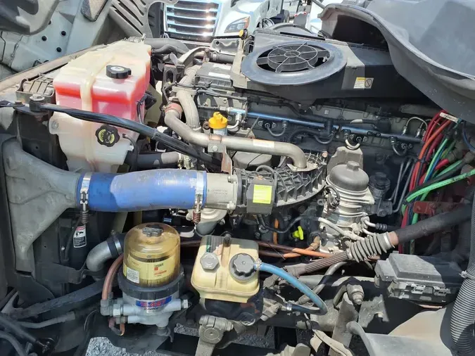 2020 FREIGHTLINER CASCADIA 125