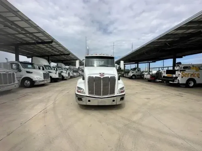 2017 Peterbilt 579