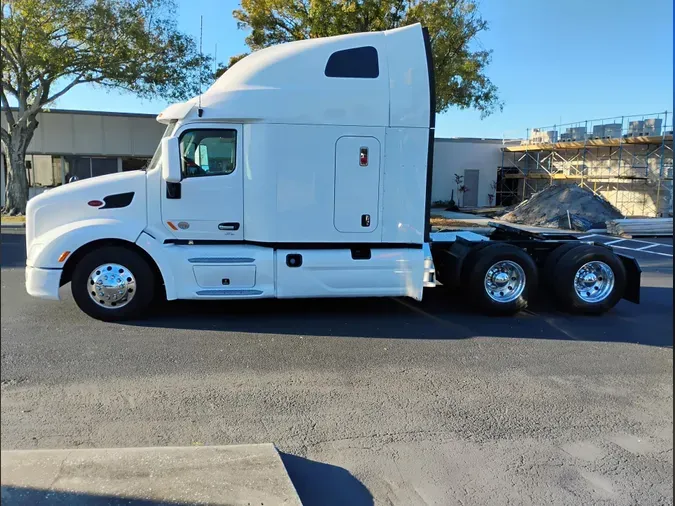 2022 Peterbilt 57949a07e792298e4f105d6828afccffca3