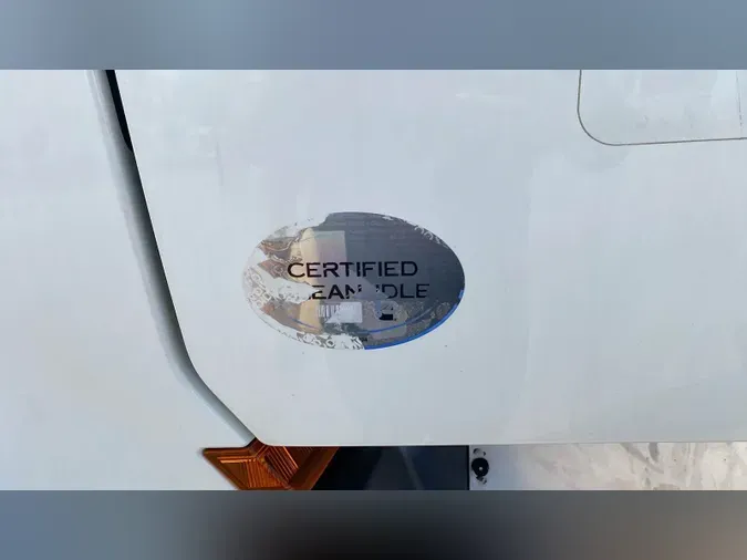 2020 Freightliner Cascadia 126