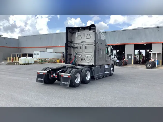 2025 Freightliner Cascadia 12649a4b530ca4d90d6f1eba6765fe268f6