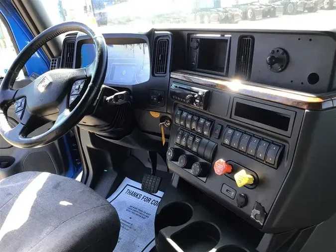 2020 INTERNATIONAL LT