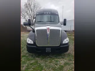 2021 Kenworth T680