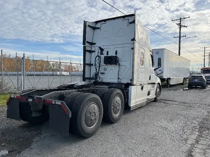 2020 Freightliner T12664ST