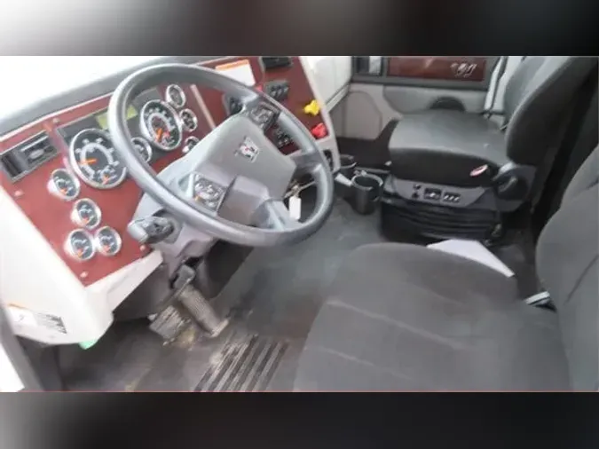 2020 WESTERN STAR 5700XE