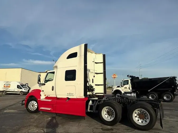 2022 International LT625