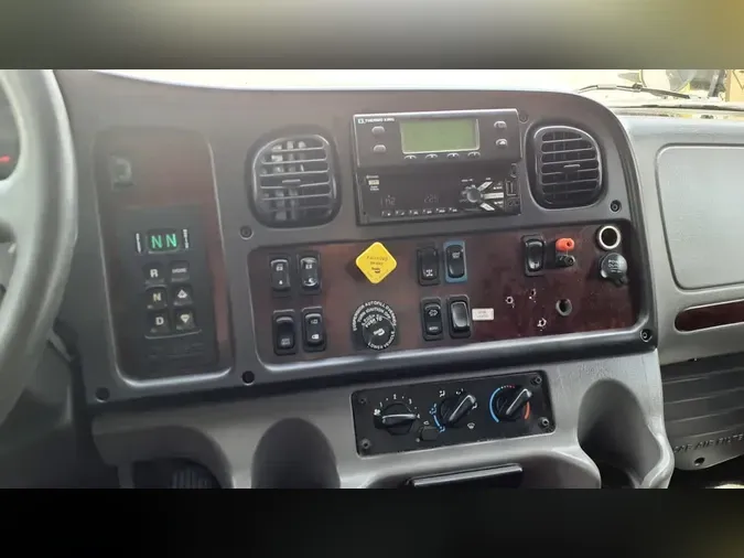 2019 FREIGHTLINER/MERCEDES M2 10649b11395bb0b16cc30b39b06ae9f9d31