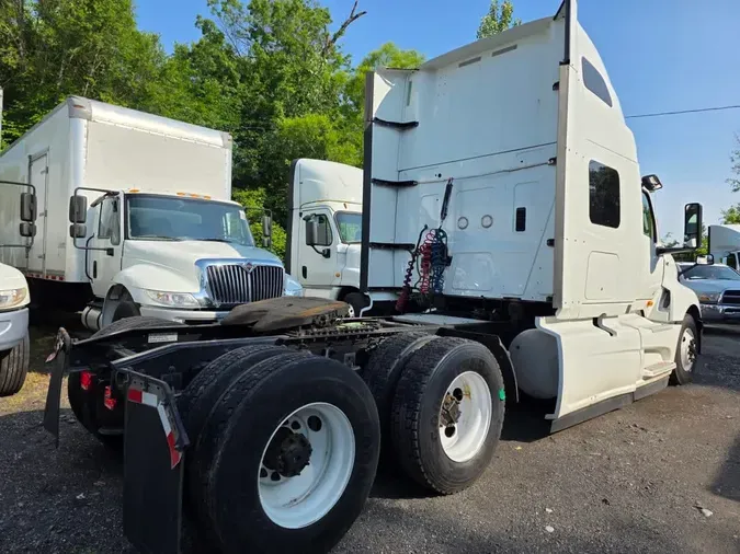 2020 NAVISTAR INTERNATIONAL LT625 SLPR CAB