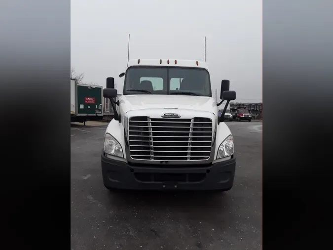 2018 FREIGHTLINER/MERCEDES CASCADIA 125