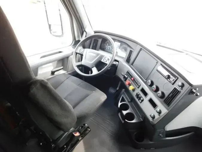 2020 Freightliner New Cascadia 126