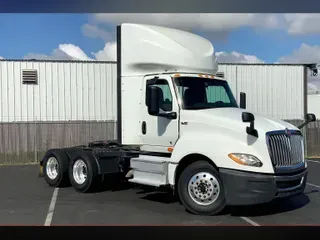 2020 INT LT625 6x4