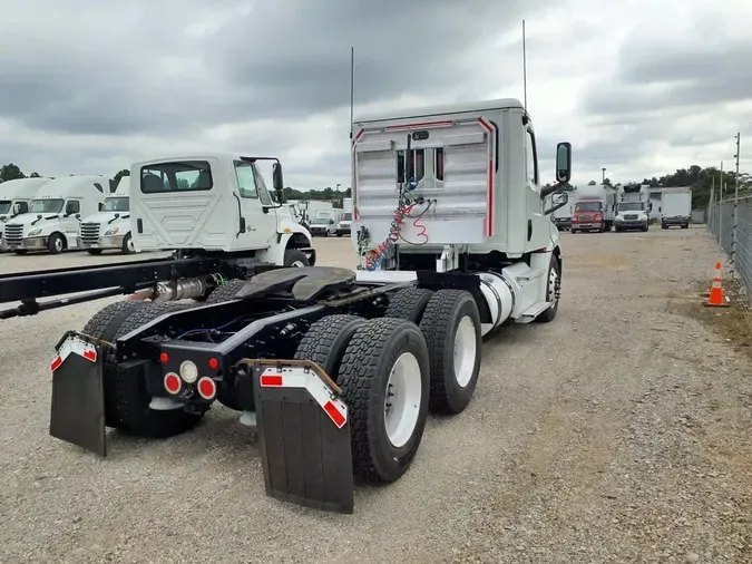 2019 FREIGHTLINER NEW CASCADIA PX12664