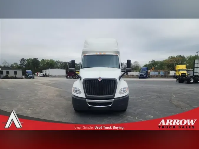 2022 INTERNATIONAL LT