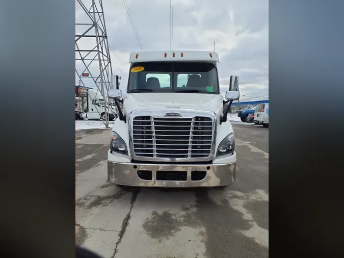 2018 FREIGHTLINER/MERCEDES CASCADIA 113