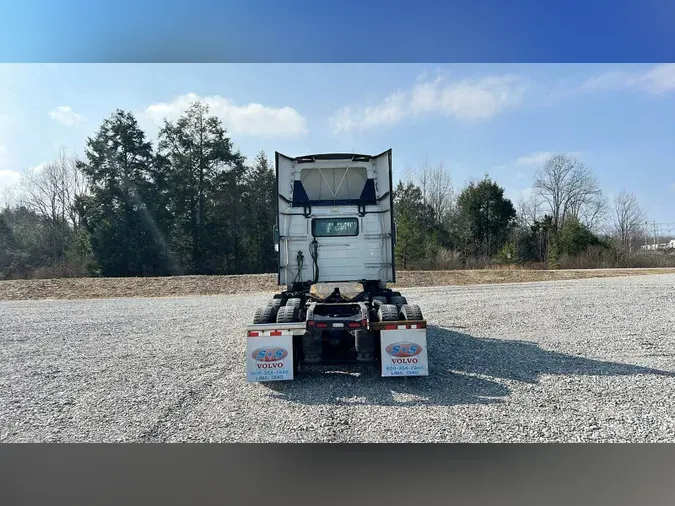 2018 Volvo VNL300