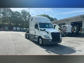 2022 Freightliner Cascadia 126