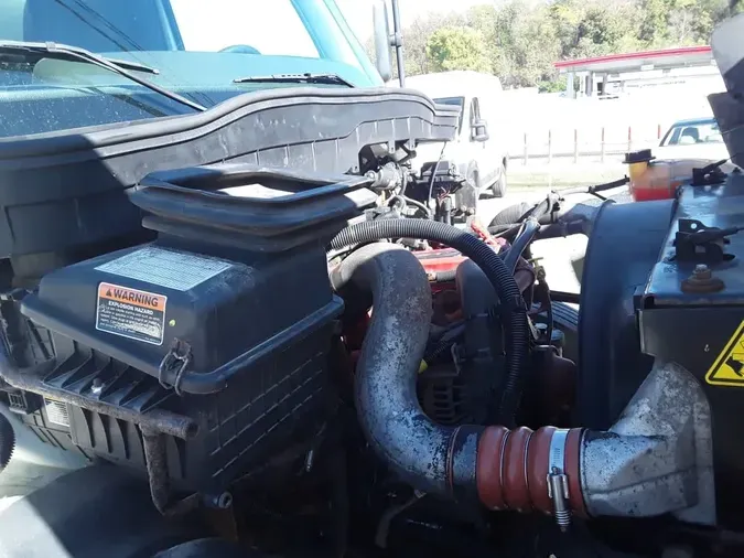 2020 NAVISTAR INTERNATIONAL MV607 (4X2)