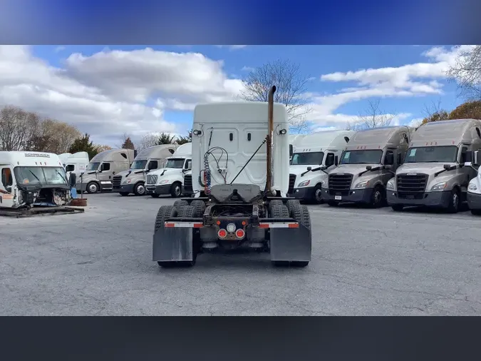 2020 Freightliner Cascadia 12649c29b7a37cba11c475eb1464ac33347