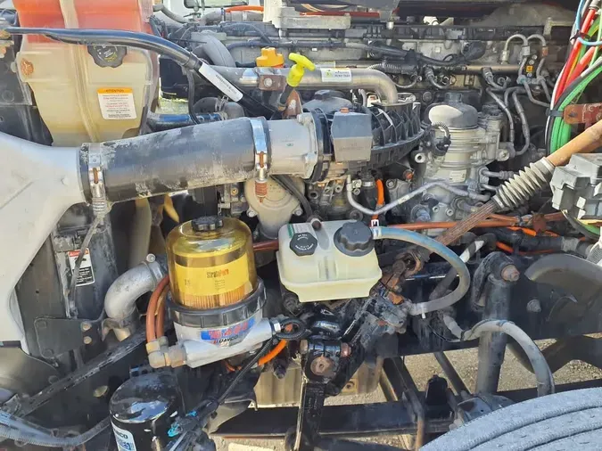2018 FREIGHTLINER CASCADIA 125